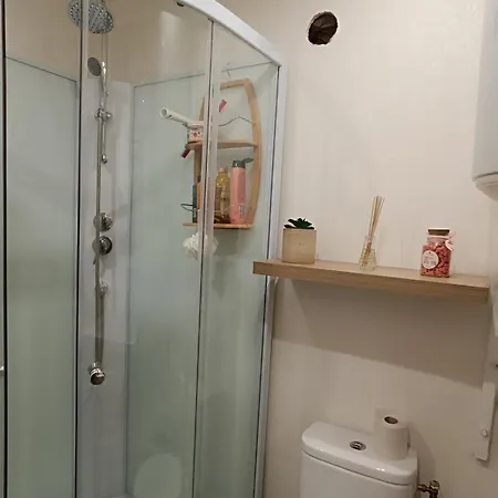 Chez Rosalia Et Guillaume